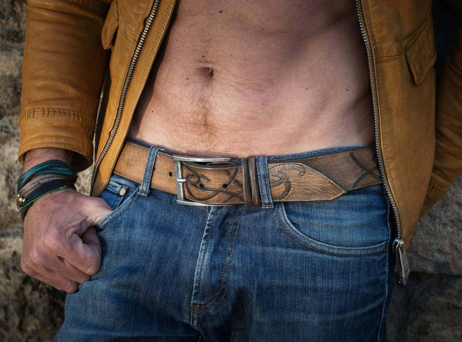 men's design, brown belt, men's brown leather, men's leather accessories, design belts, leather products, fashion leather, unisex belts