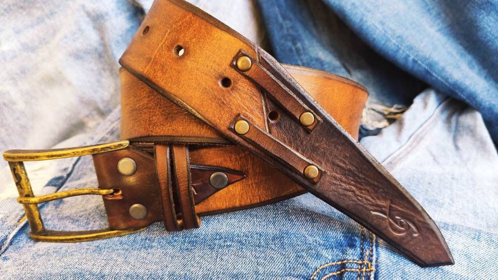 handmade brown leather men's belt cowboy fashion customizable