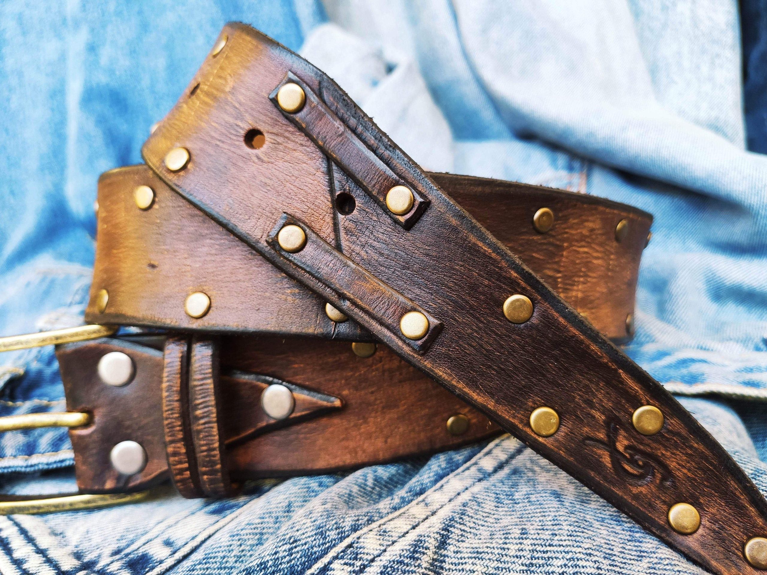brown leather belt for guitarists two tone design pick storage and bronze studs brown leather belt for guitarists two tone design pick storage and bronze studs