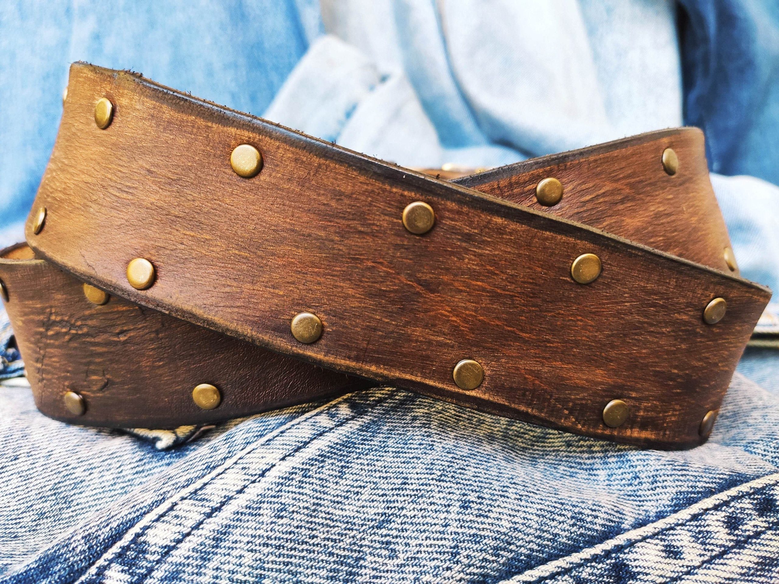 brown leather belt for guitarists two tone design pick storage and bronze studs brown leather belt for guitarists two tone design pick storage and bronze studs