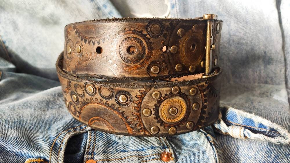 handmade leather belt steampunk style with gears 4.2 cm wide brown with silver & brass accents perfect for bikers handmade leather belt steampunk style with gears 4.2 cm wide brown with silver & brass accents perfect for bikers