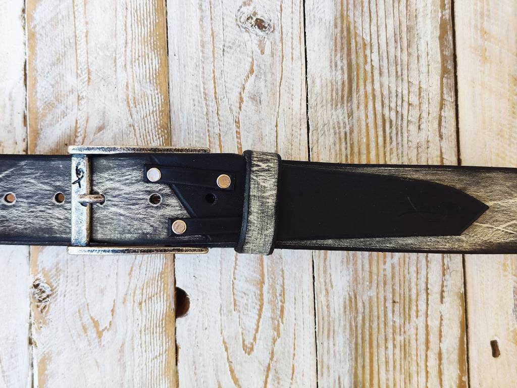 handmade white leather belt with black wash unique double strap design ishaor